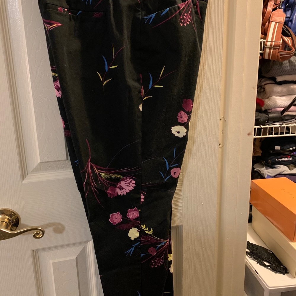 Ladies Ankle-length Pants